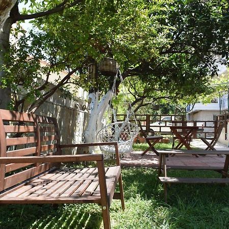 Modern Apartment With Garden Kissamos Ngoại thất bức ảnh