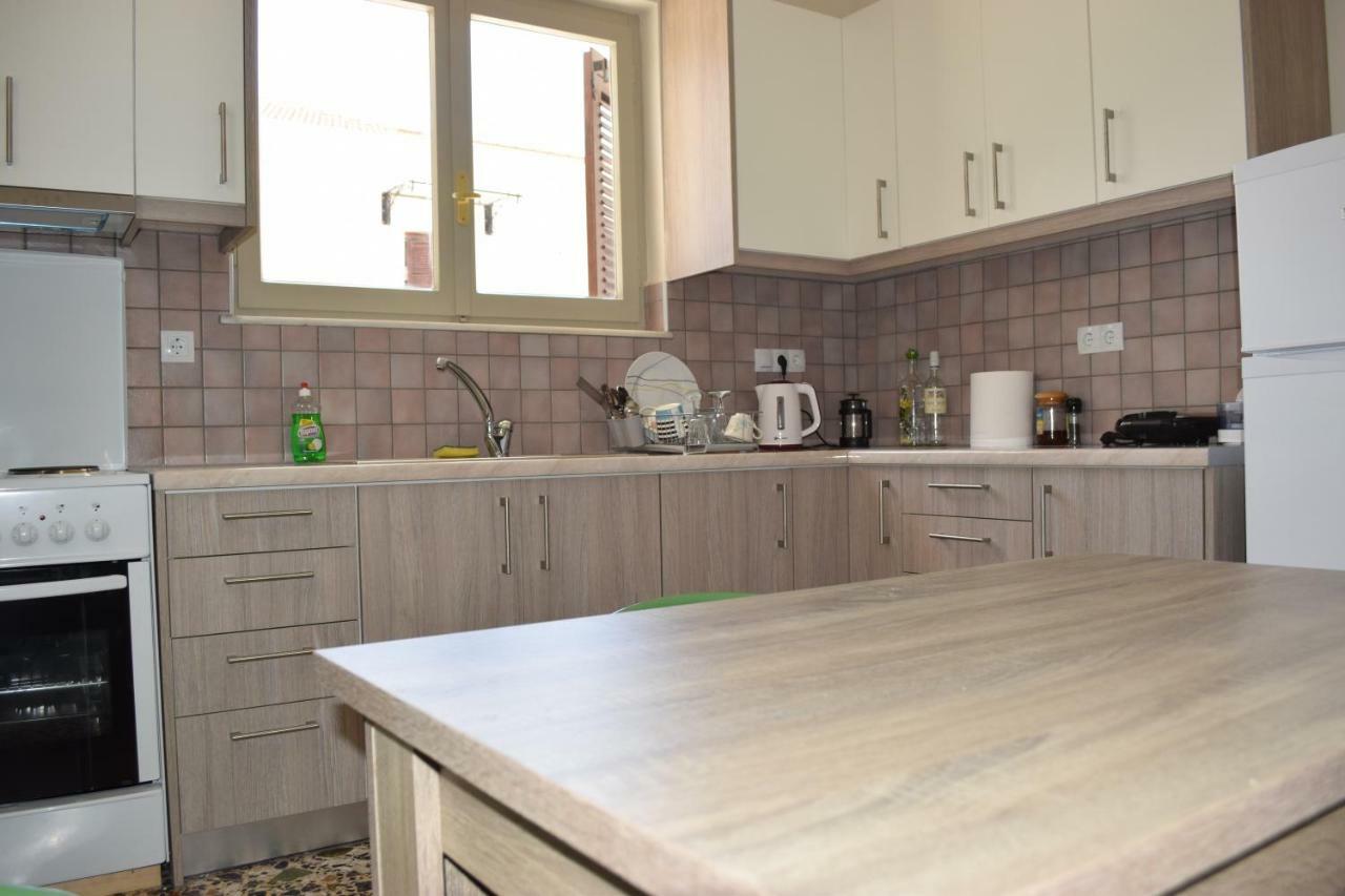 Modern Apartment With Garden Kissamos Ngoại thất bức ảnh