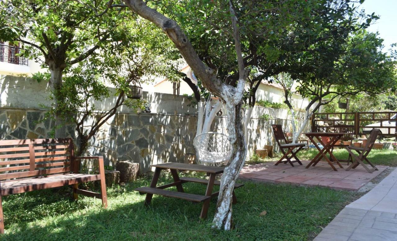 Modern Apartment With Garden Kissamos Ngoại thất bức ảnh